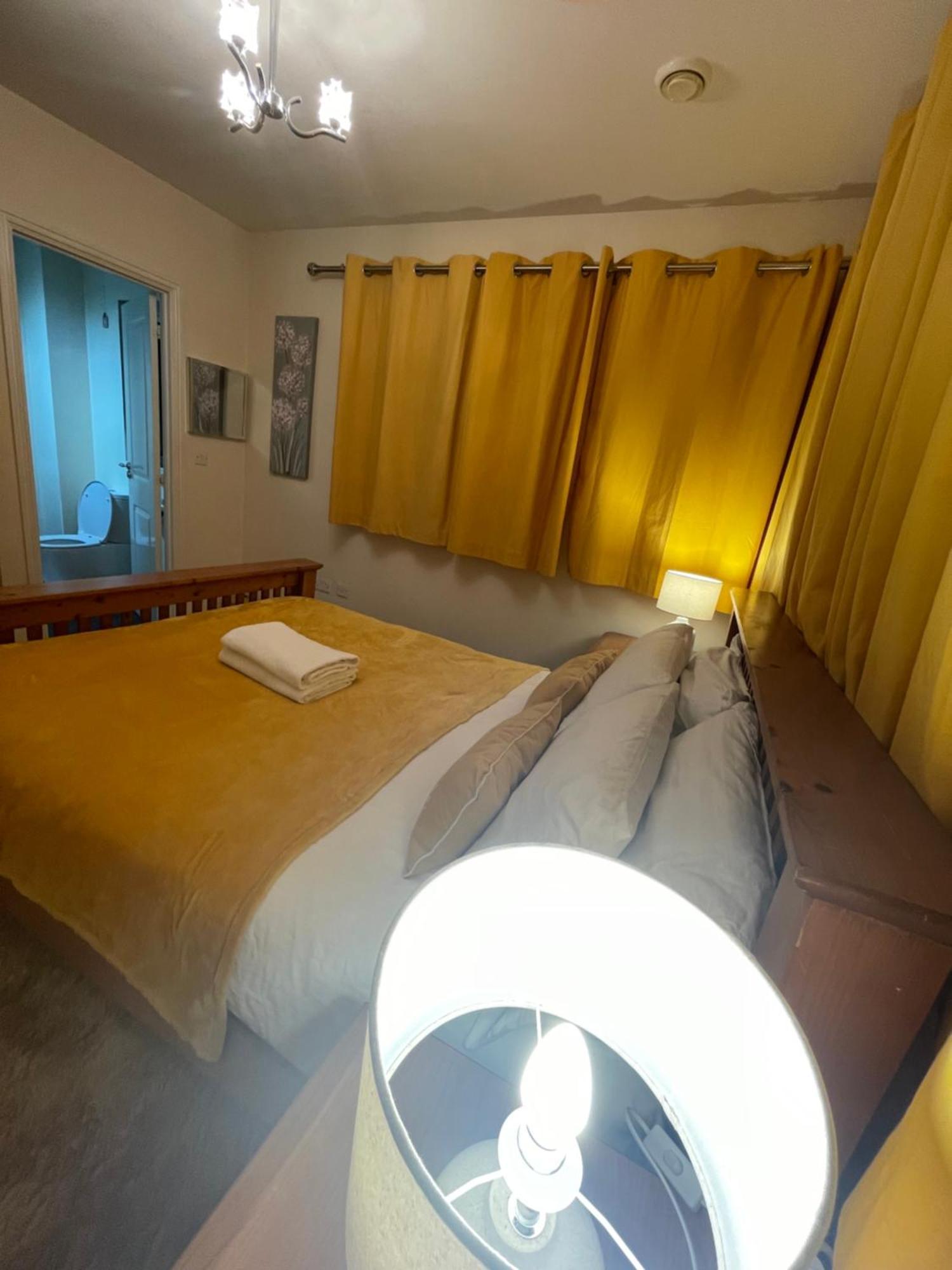 Holiday Home In Cardiff. Sleeps 6 מראה חיצוני תמונה